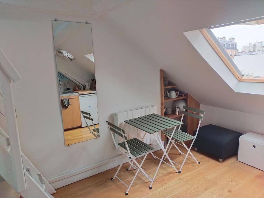 Studio Sous Les Toits Et Mezzanine - Vincennes Kültér fotó