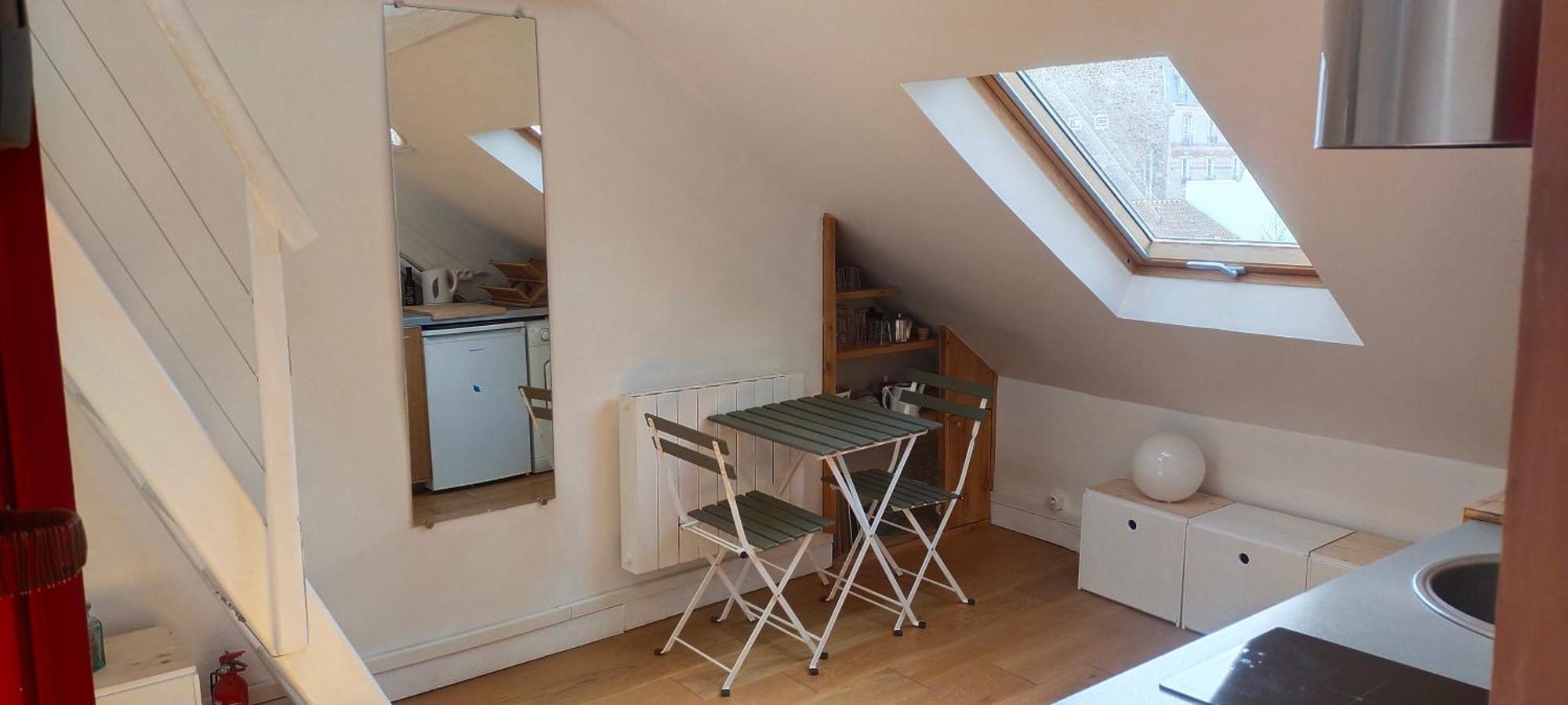 Studio Sous Les Toits Et Mezzanine - Vincennes Kültér fotó